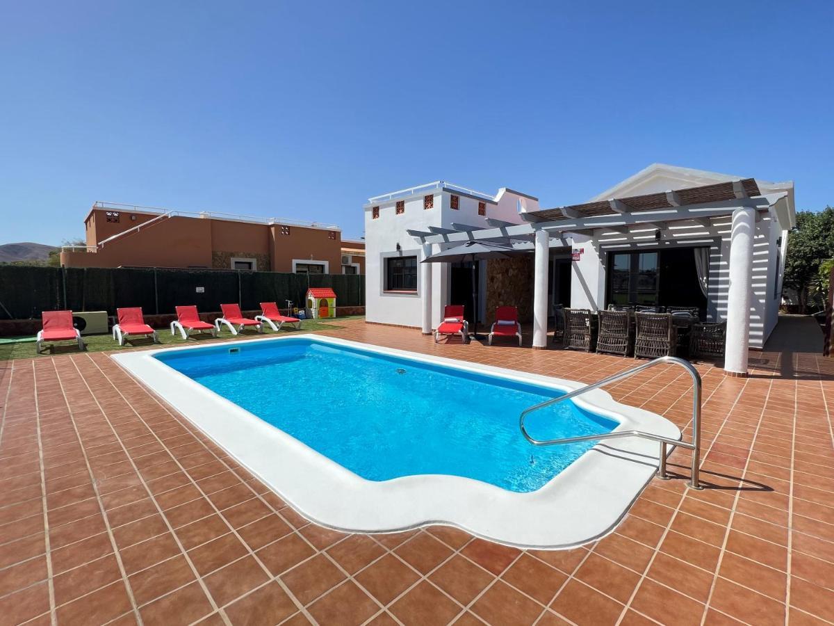 Villa Eva - New To The Market, Fully Refurbished Licensed Villa - Private Pool Caleta De Fuste Εξωτερικό φωτογραφία