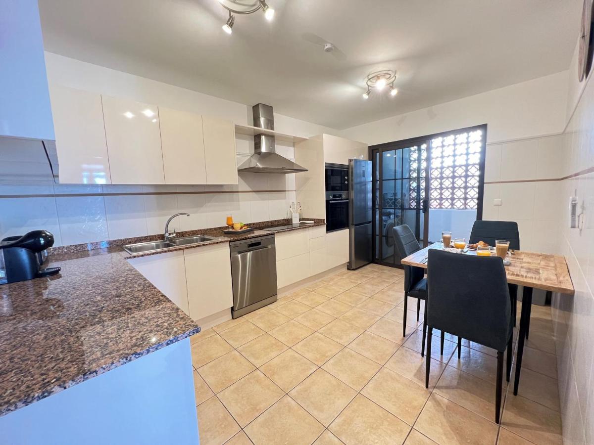 Villa Eva - New To The Market, Fully Refurbished Licensed Villa - Private Pool Caleta De Fuste Εξωτερικό φωτογραφία
