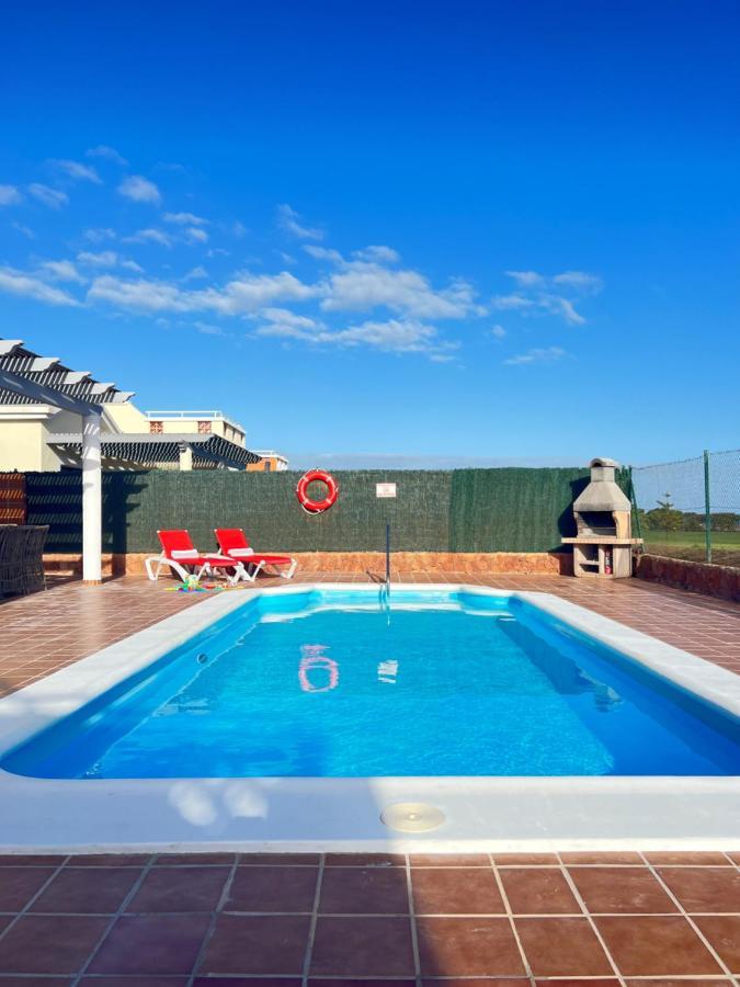 Villa Eva - New To The Market, Fully Refurbished Licensed Villa - Private Pool Caleta De Fuste Εξωτερικό φωτογραφία